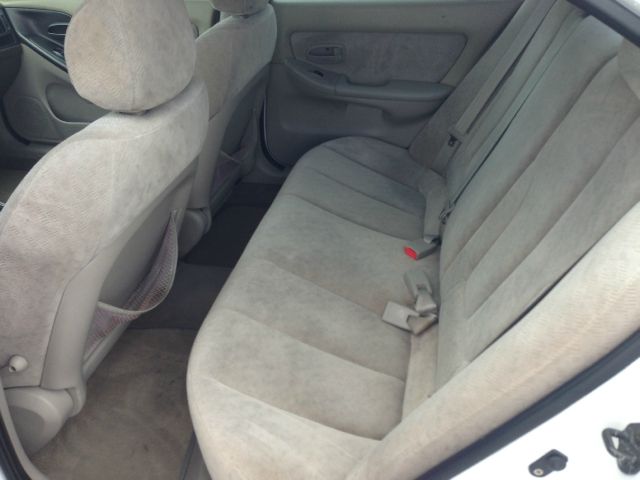 Hyundai Elantra 2005 photo 39