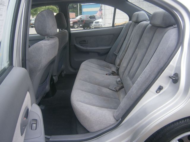 Hyundai Elantra 2005 photo 12