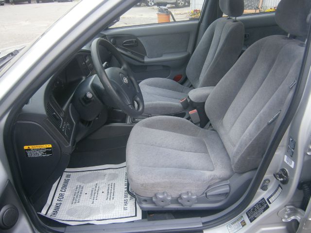 Hyundai Elantra 2005 photo 13