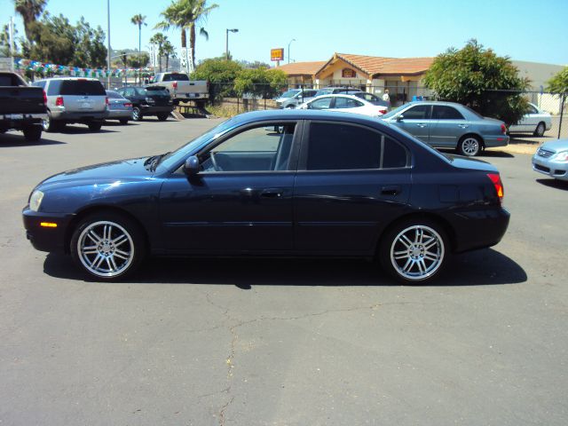 Hyundai Elantra 2005 photo 16