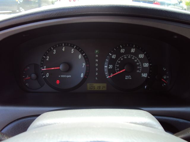 Hyundai Elantra 2005 photo 21