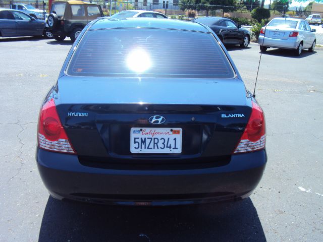 Hyundai Elantra 2005 photo 22