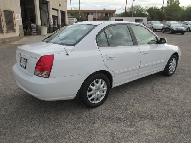 Hyundai Elantra 2006 photo 3