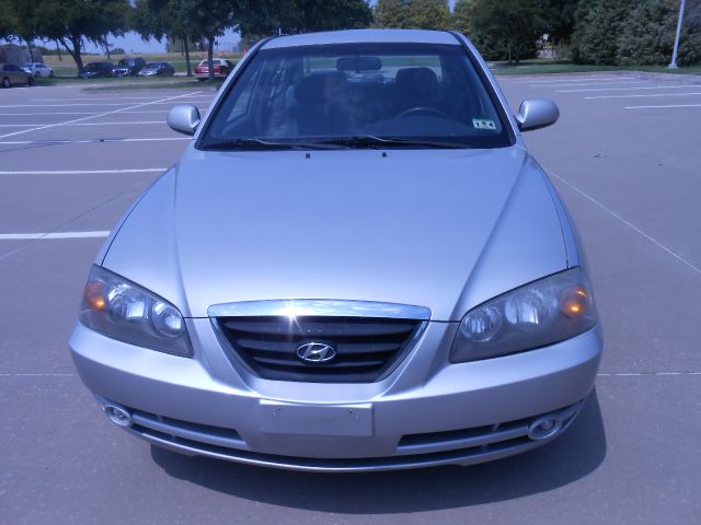 Hyundai Elantra 2006 photo 3