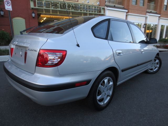 Hyundai Elantra 2006 photo 1