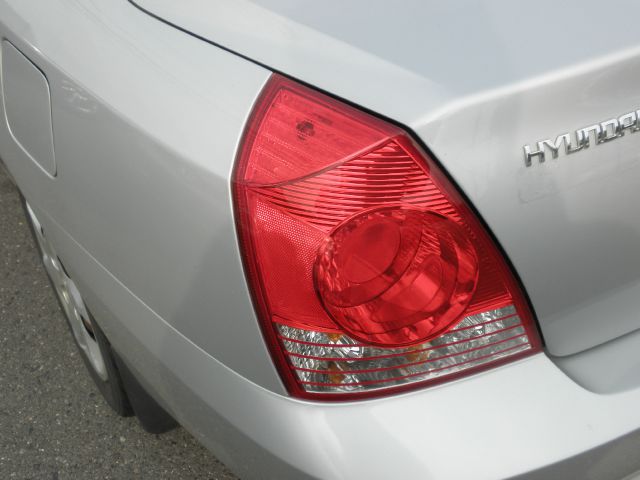 Hyundai Elantra 2006 photo 3