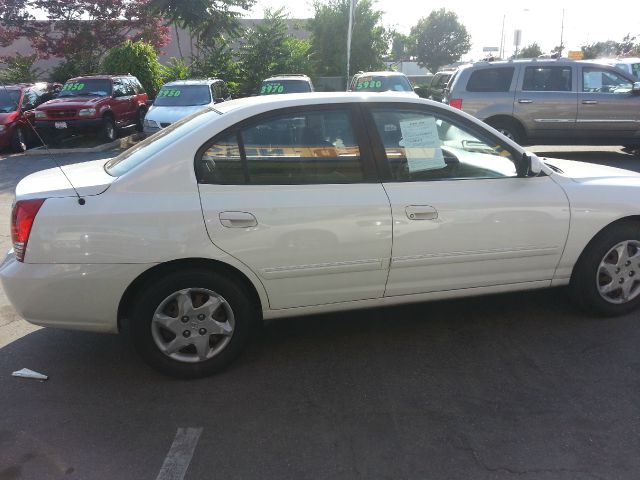 Hyundai Elantra 2006 photo 1