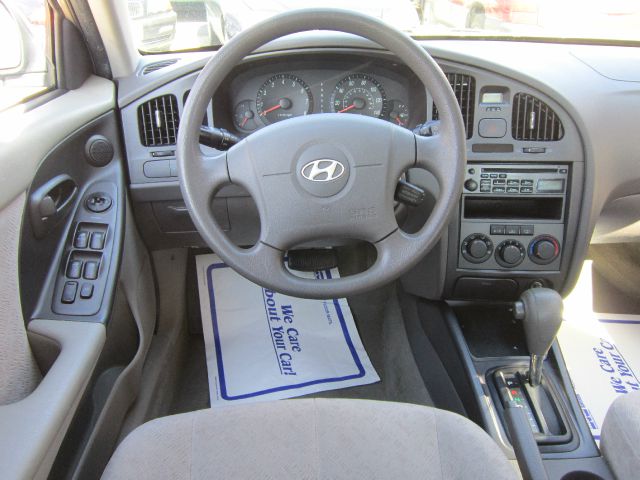 Hyundai Elantra 112028 Hatchback