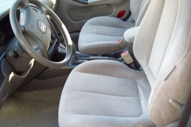 Hyundai Elantra 2006 photo 1