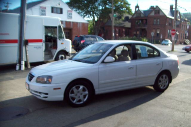 Hyundai Elantra 2006 photo 4