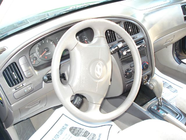 Hyundai Elantra 2006 photo 1