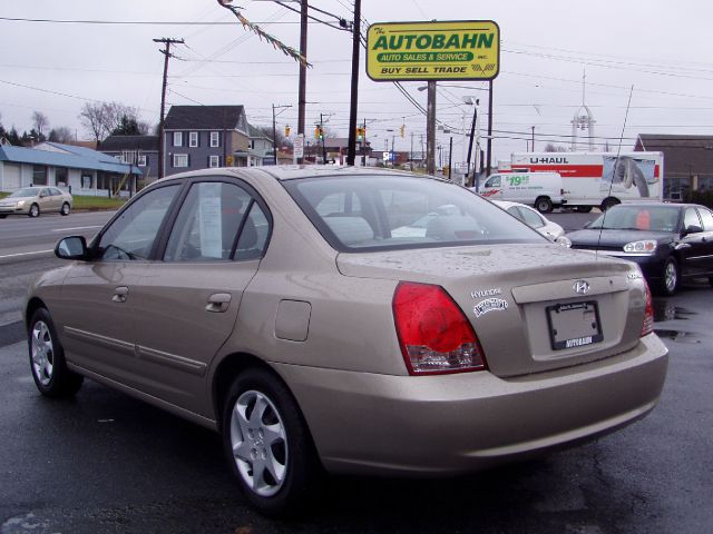 Hyundai Elantra 2006 photo 3