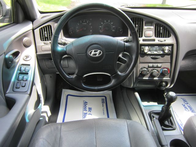 Hyundai Elantra 2006 photo 2