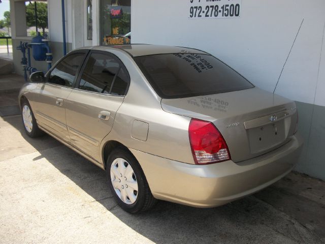 Hyundai Elantra 2006 photo 3