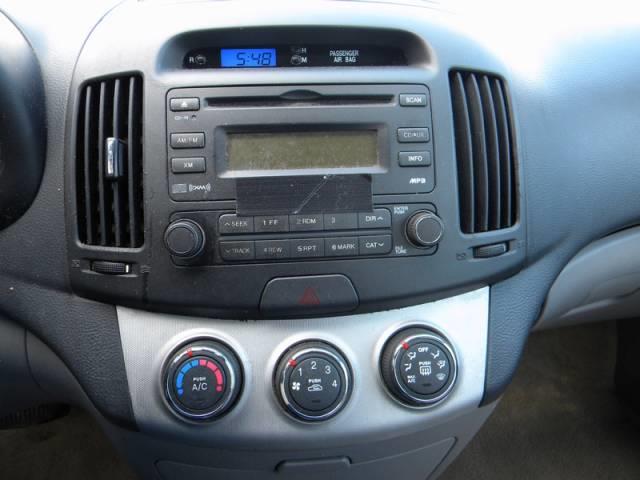 Hyundai Elantra 2007 photo 18