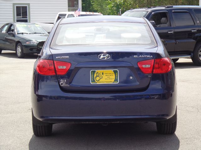 Hyundai Elantra 2007 photo 1