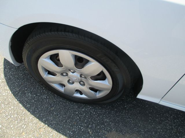 Hyundai Elantra 2007 photo 2