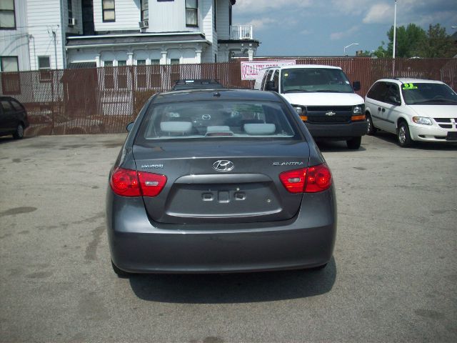 Hyundai Elantra 2007 photo 11