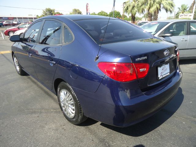 Hyundai Elantra 2007 photo 1