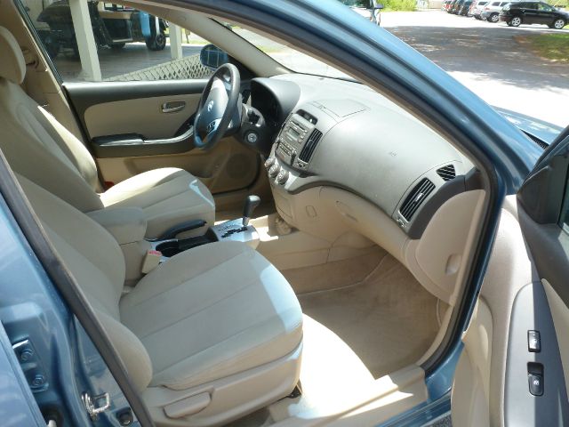 Hyundai Elantra 2007 photo 17