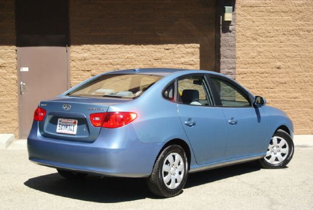 Hyundai Elantra 2007 photo 2