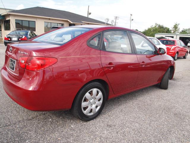 Hyundai Elantra 2007 photo 1