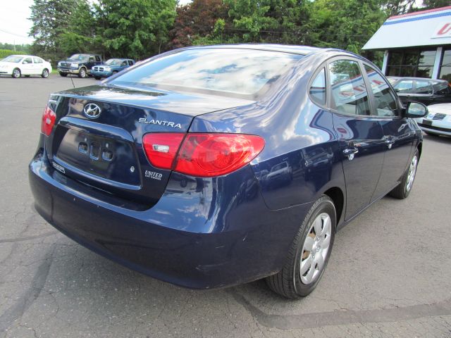 Hyundai Elantra FWD 4dr Sport Sedan