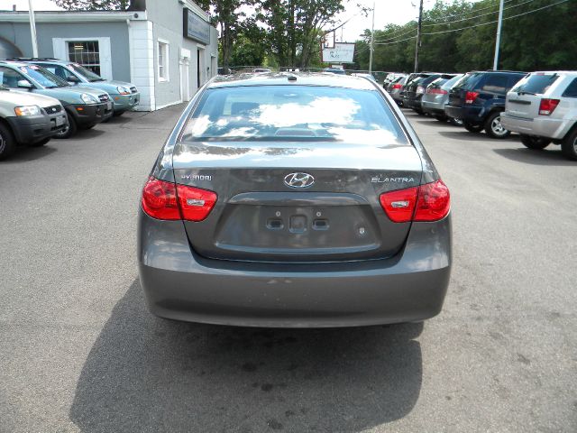 Hyundai Elantra 2007 photo 4