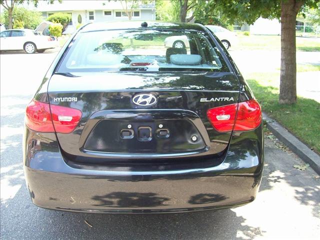 Hyundai Elantra 2008 photo 4