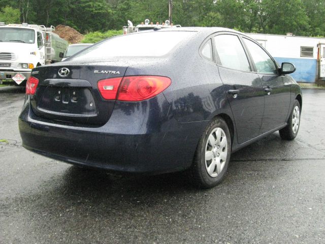 Hyundai Elantra 2008 photo 4