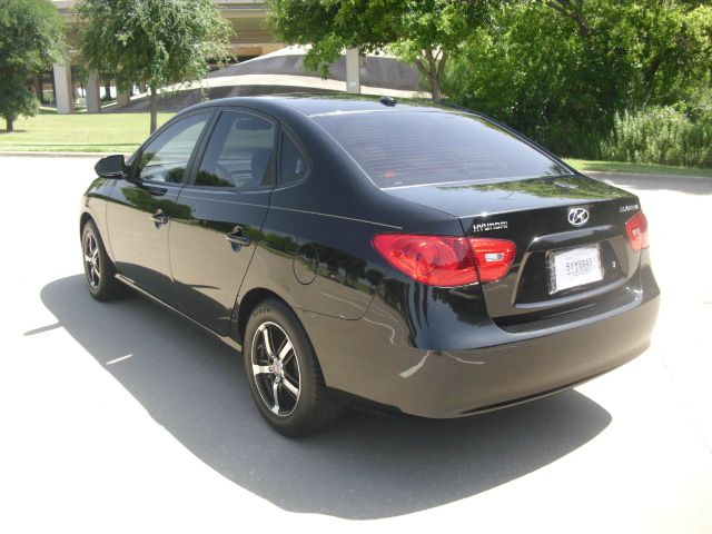 Hyundai Elantra 2008 photo 3