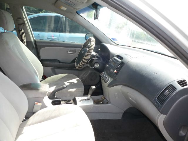 Hyundai Elantra 2008 photo 2