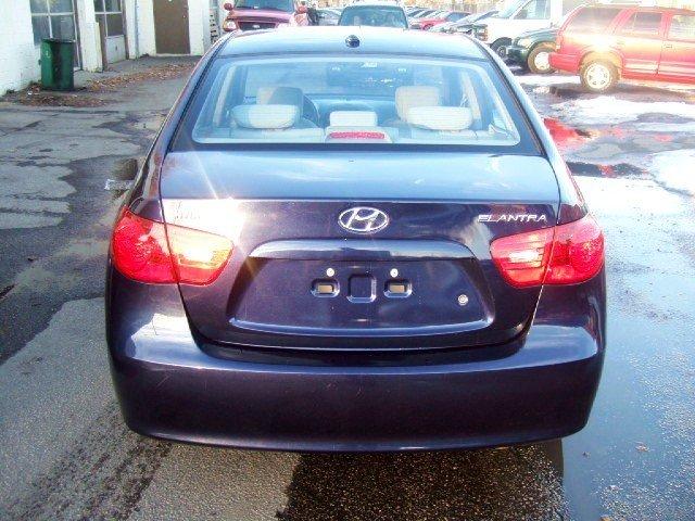 Hyundai Elantra 2008 photo 4