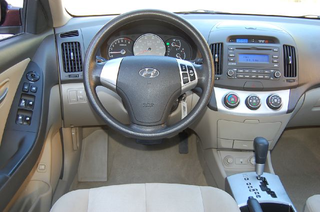 Hyundai Elantra 2008 photo 1