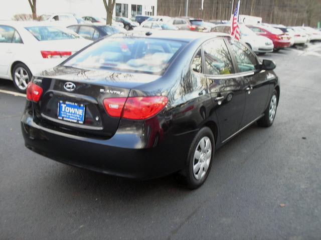 Hyundai Elantra 2008 photo 2