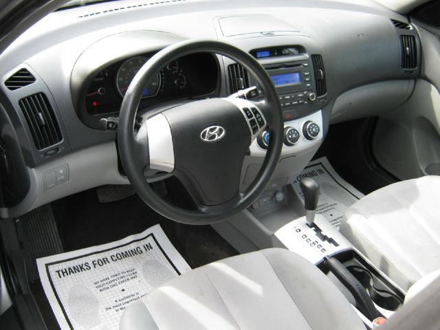 Hyundai Elantra 2008 photo 4