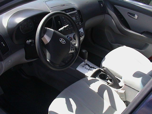 Hyundai Elantra 2008 photo 2