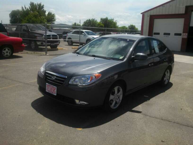 Hyundai Elantra CXS (marshalltown) Sedan