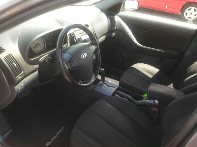 Hyundai Elantra 2008 photo 2