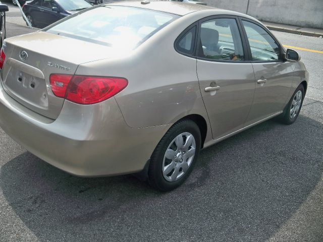 Hyundai Elantra 2008 photo 4