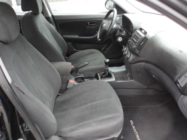 Hyundai Elantra 2008 photo 16