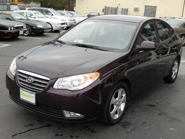 Hyundai Elantra 2008 photo 3