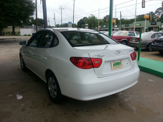 Hyundai Elantra 2008 photo 2