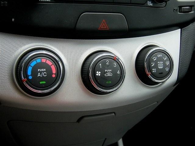 Hyundai Elantra 2008 photo 19