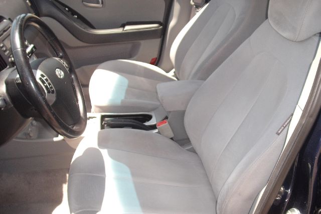 Hyundai Elantra 2008 photo 18