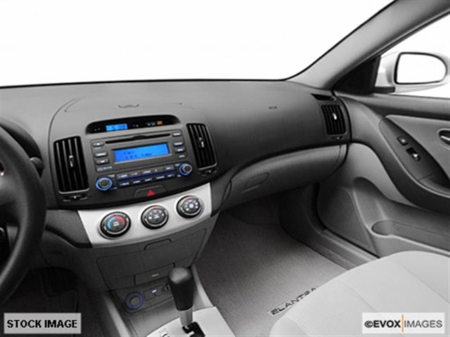 Hyundai Elantra 2008 photo 13