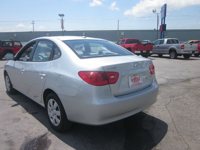 Hyundai Elantra 2008 photo 1