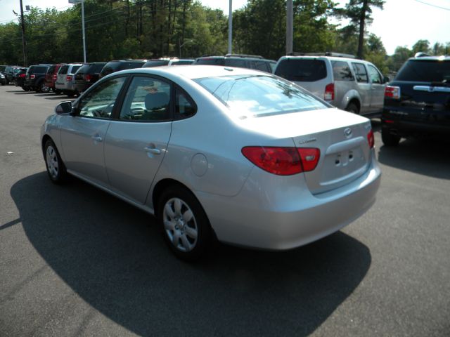 Hyundai Elantra 2008 photo 11