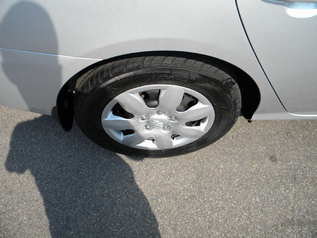 Hyundai Elantra 2008 photo 2