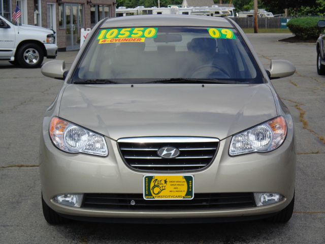 Hyundai Elantra 2009 photo 3